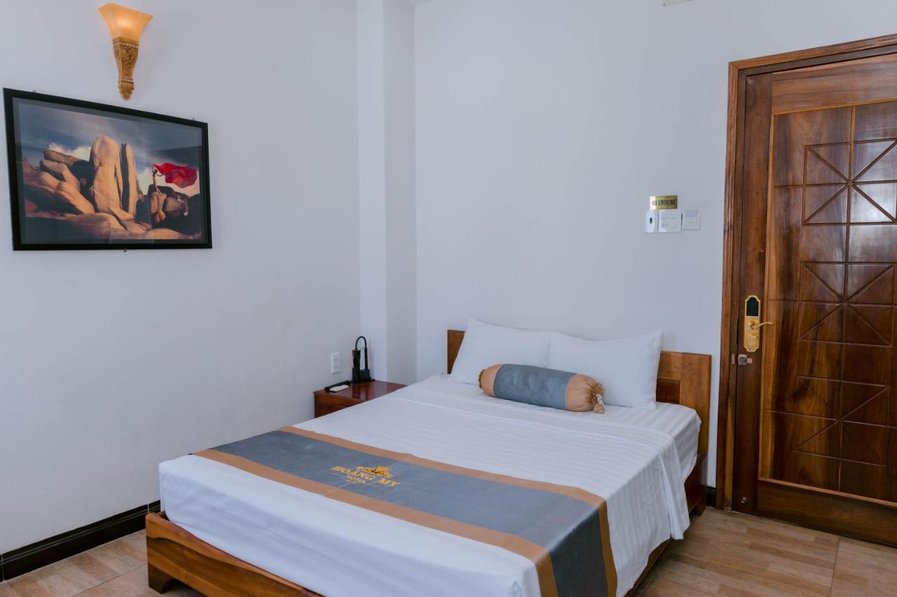 Hotel Khach San Hoang My Tuy Hoa Exterior foto