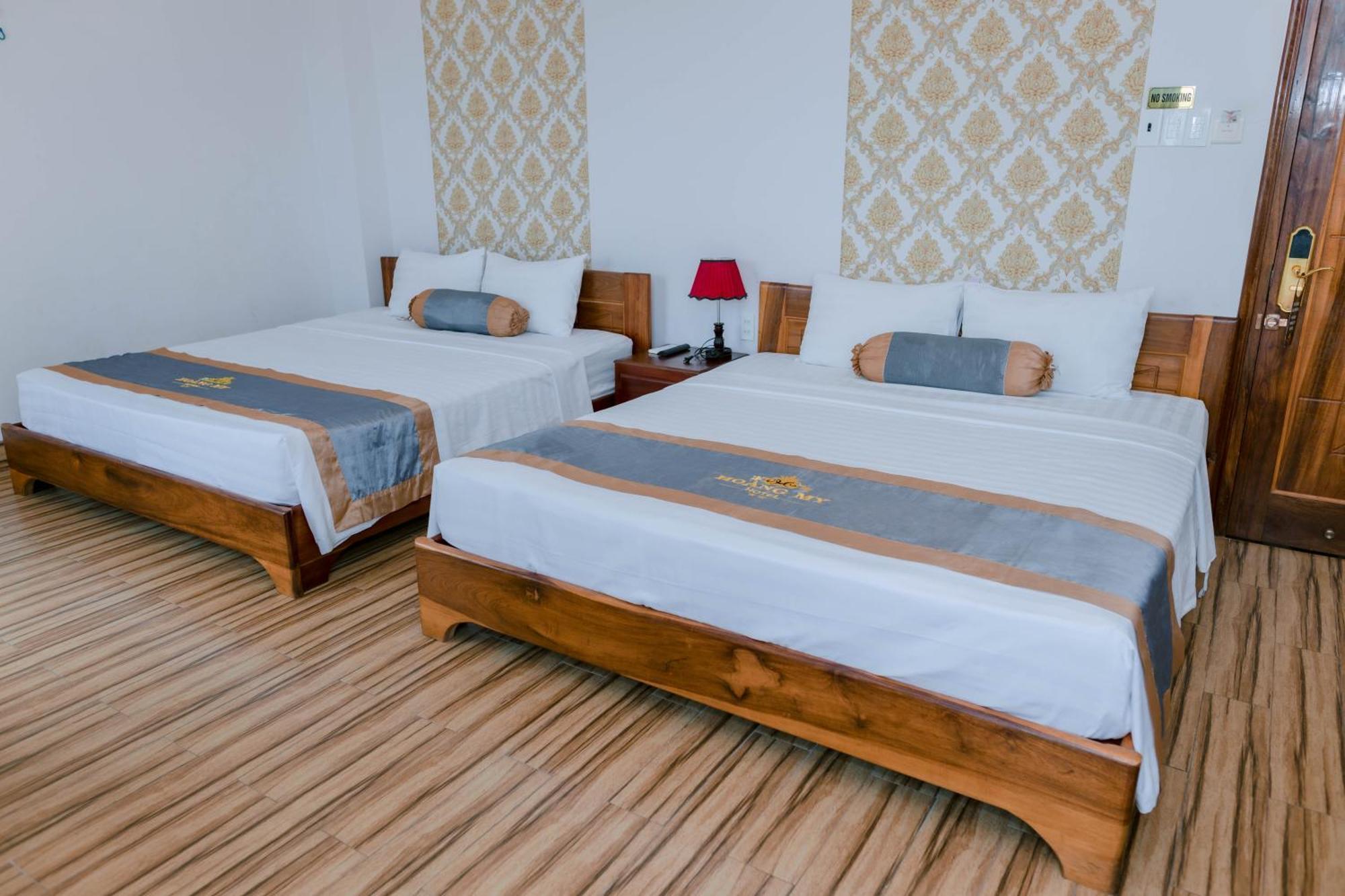 Hotel Khach San Hoang My Tuy Hoa Exterior foto
